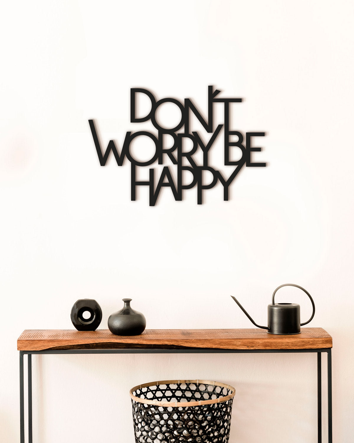 scritta in legno decorazione da appendere dont' worry be happy
#colore_nero