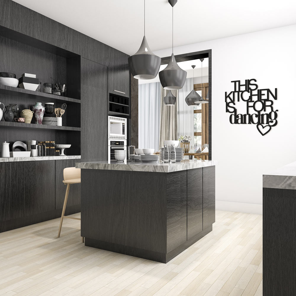 Scritta in Legno This Kitchen is for dancing