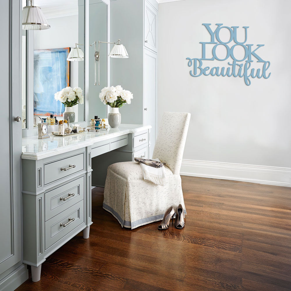 Scritta in Legno You Look Beautiful