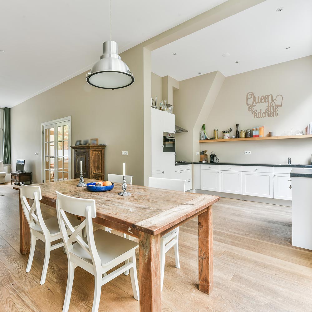 Scritta in Legno Queen of the Kitchen