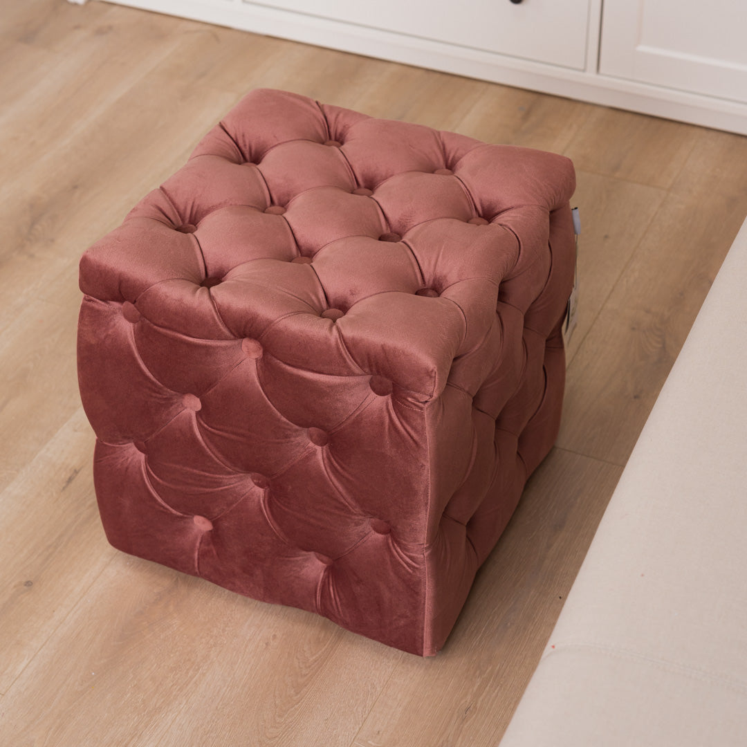 Pouf in velluto trapuntato rosa