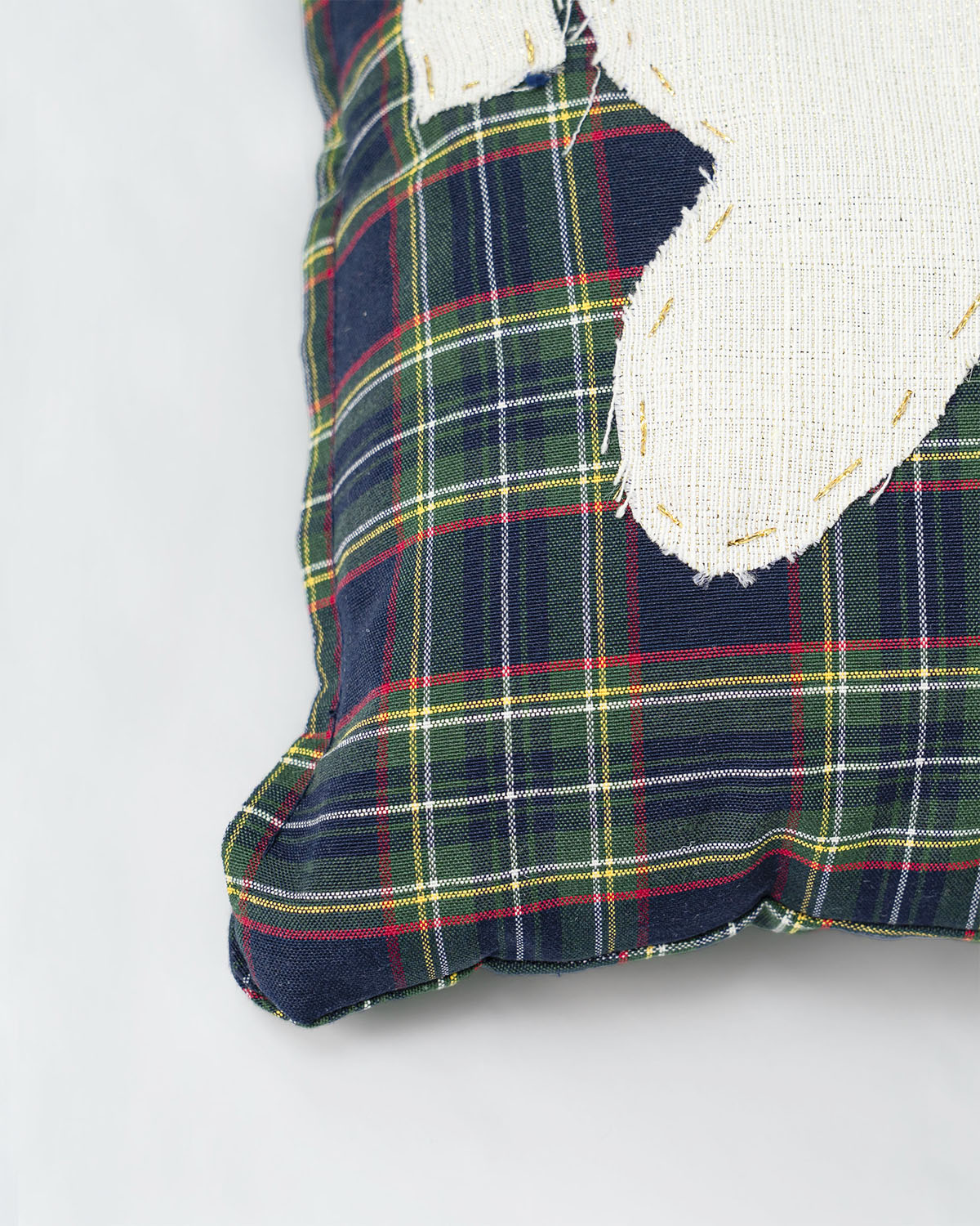 decorazione natalizia per la casa, cuscino federa natale tartan con albero di natale