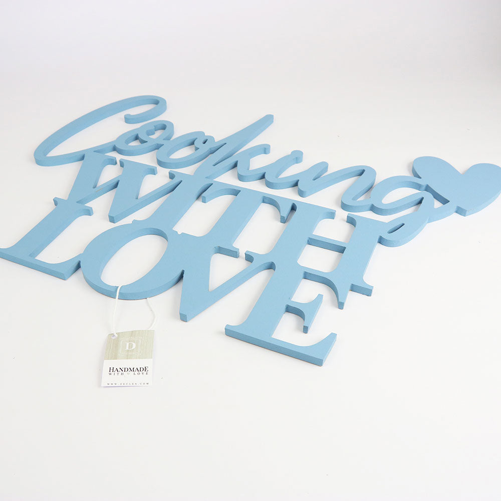 Scritta in Legno Cooking with love