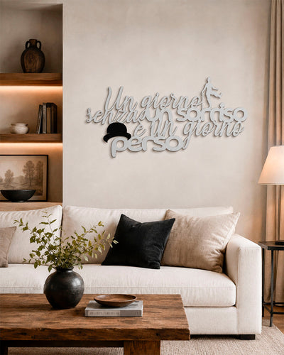 Scritta in legno Chaplin
