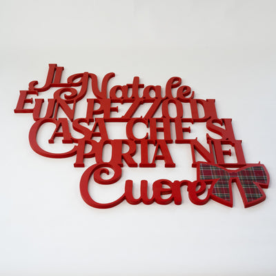 Scritta in Legno il Natale è un pezzo di casa