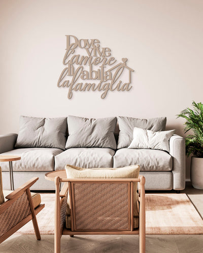 Scritta in Legno Dove vive l'amore