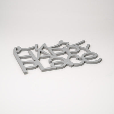 Scritta in Legno Our Happy Place