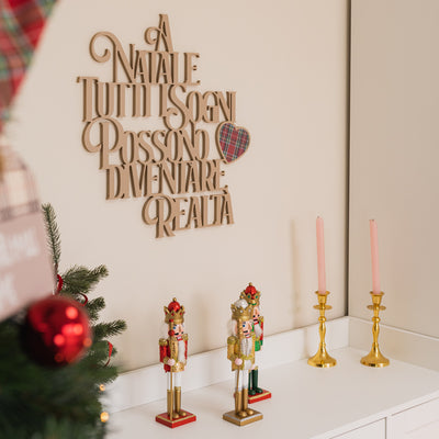 Scritta in Legno a Natale tutti i sogni diventano realtà