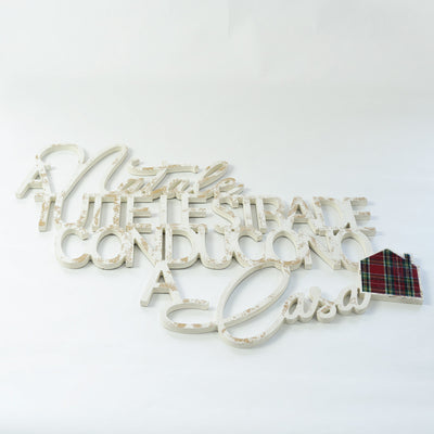 Scritta in Legno a Natale tutte le strade conducono a casa