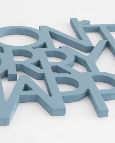 scritta in legno decorazione da appendere dont' worry be happy 
 