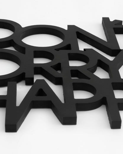 scritta in legno decorazione da appendere dont' worry be happy 
 #colore_nero
