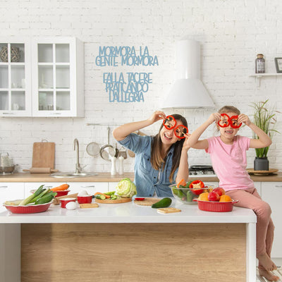 Mormora la gente mormora