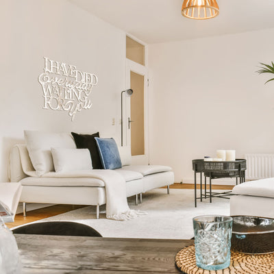 Scritta in Legno I have died every day