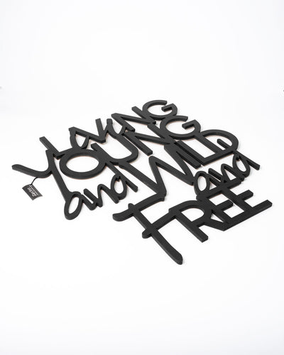 Scritta in legno Young, wild and free