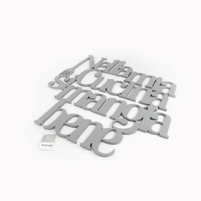 Scritta in Legno Nella mia cucina si mangia bene