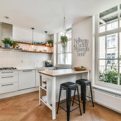 Scritta in Legno Nella mia cucina si mangia bene