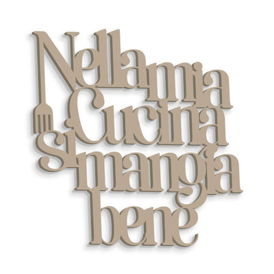 Scritta in Legno Nella mia cucina si mangia bene