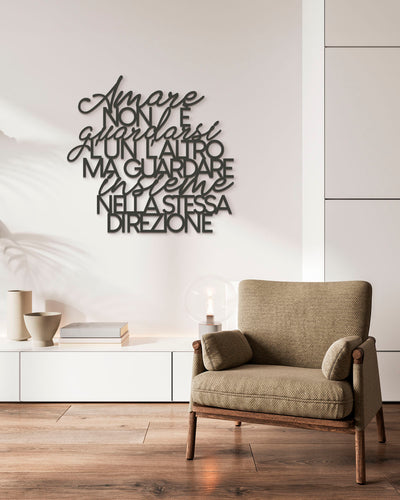 Scritta in Legno Che cos'è l'amore