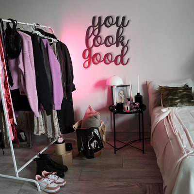 Scritta in Legno You Look Good