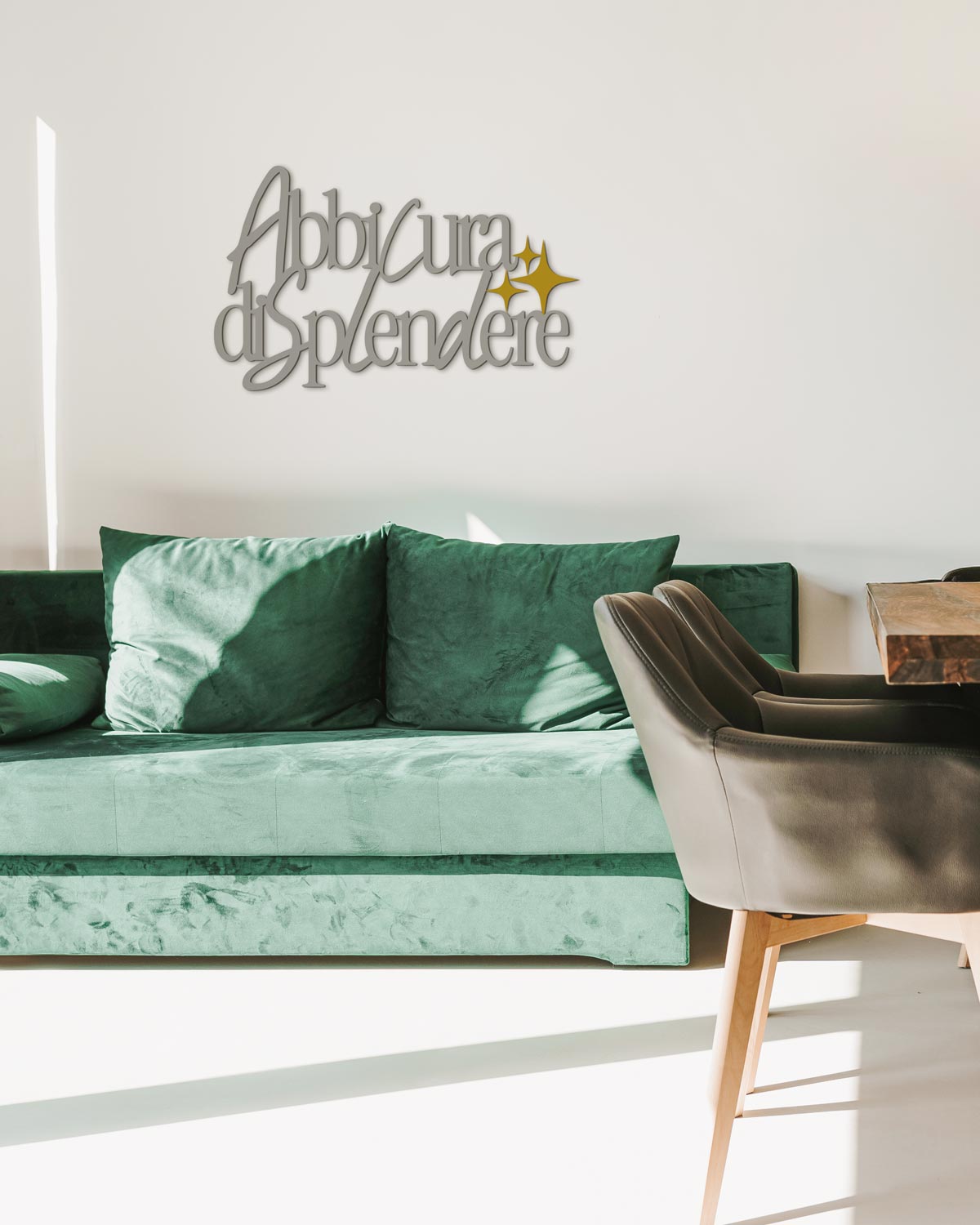 Scritta in legno Abbi cura di splendere