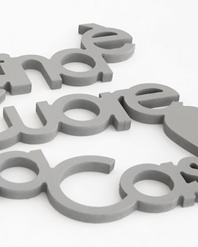 scritta in legno la cucina è il cuore della casa, decorazione da appendere in cucina, arredamento moderno 