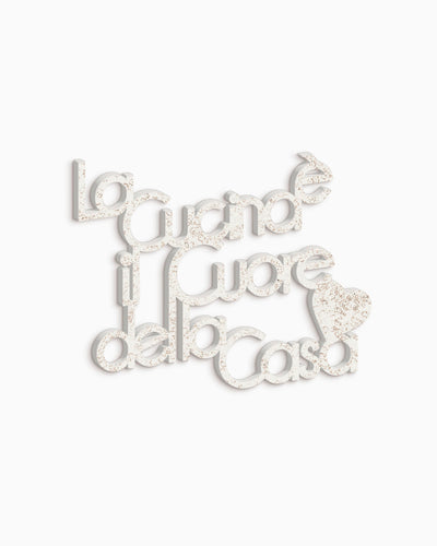 scritta in legno la cucina è il cuore della casa, decorazione da appendere in cucina, arredamento moderno 