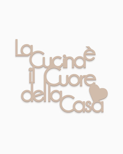 scritta in legno la cucina è il cuore della casa, decorazione da appendere in cucina, arredamento moderno 