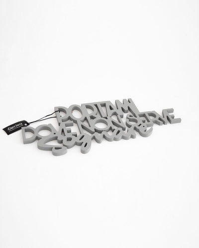 scritta da appendere arredamento casa, idea regalo, decorazione salotto da appendere #colore_grigio-medio