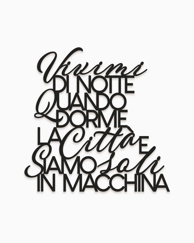 Scritta in legno Vivimi di notte