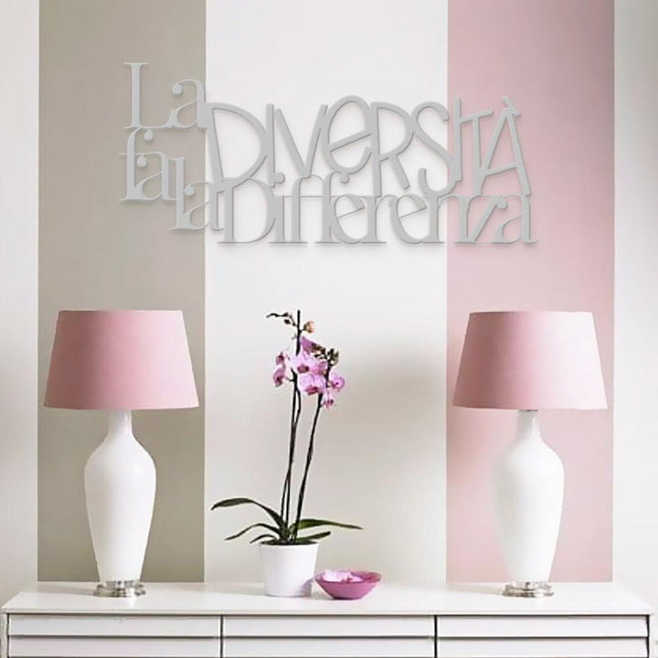 Decorazione in legno La diversità fa la differenza
