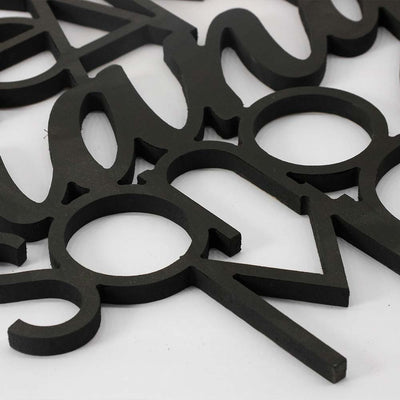 Scritta in legno Persone che amano Mangiare