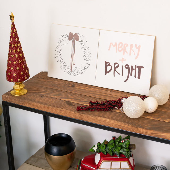 Square tablet with Christmas garland