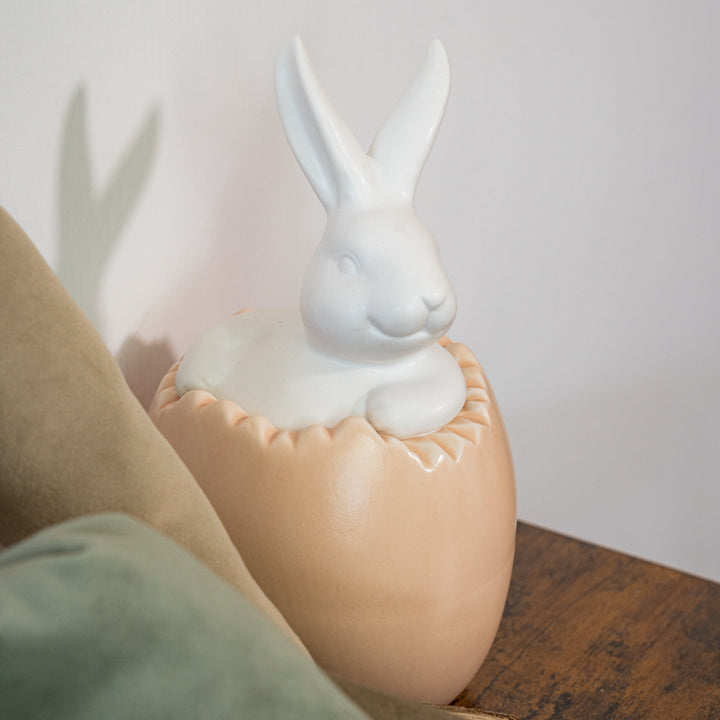 Rabbit porcelain decoration