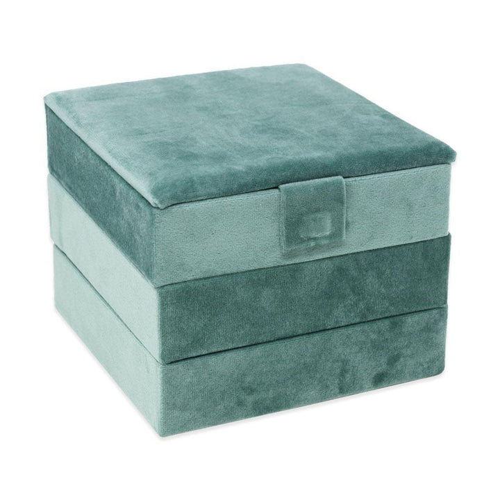 Emerald green velvet jewelery box