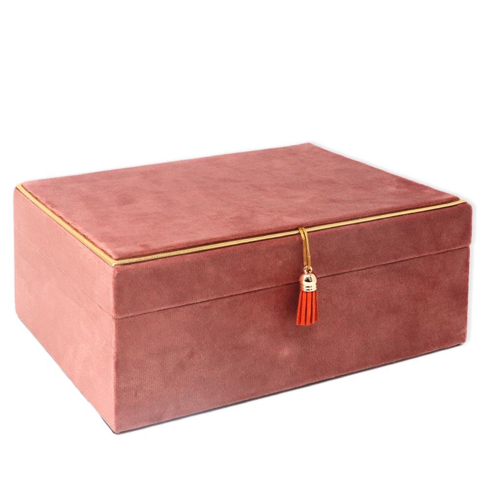 Jewelery Box with Antique Pink Tassel