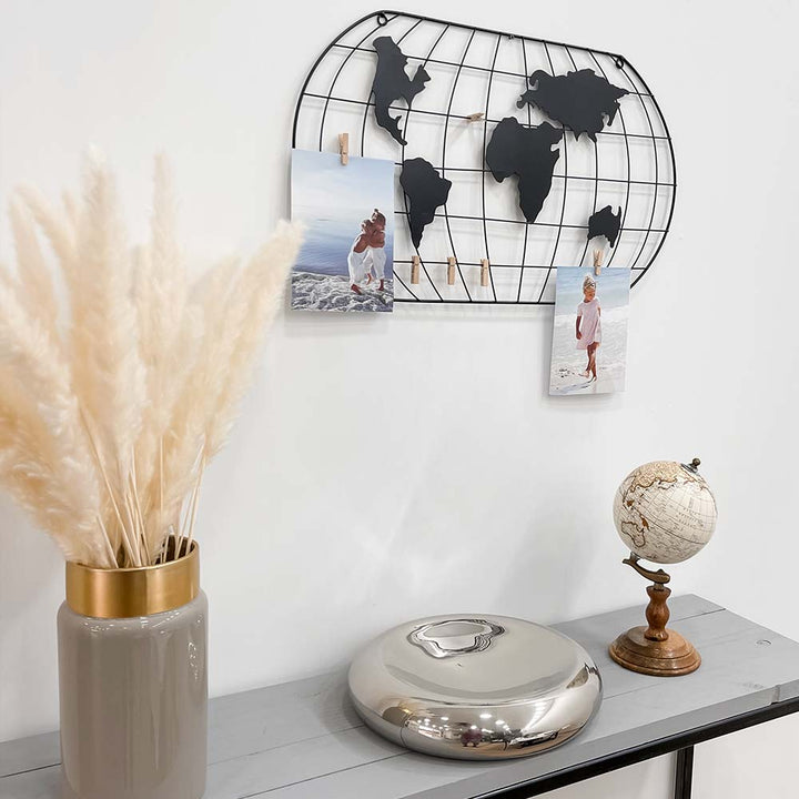 World Map Photo Holder Decoration in metal