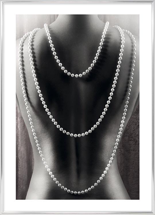 Pearls on the Back Poster