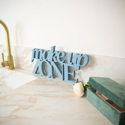 Targa in Legno Make Up Zone