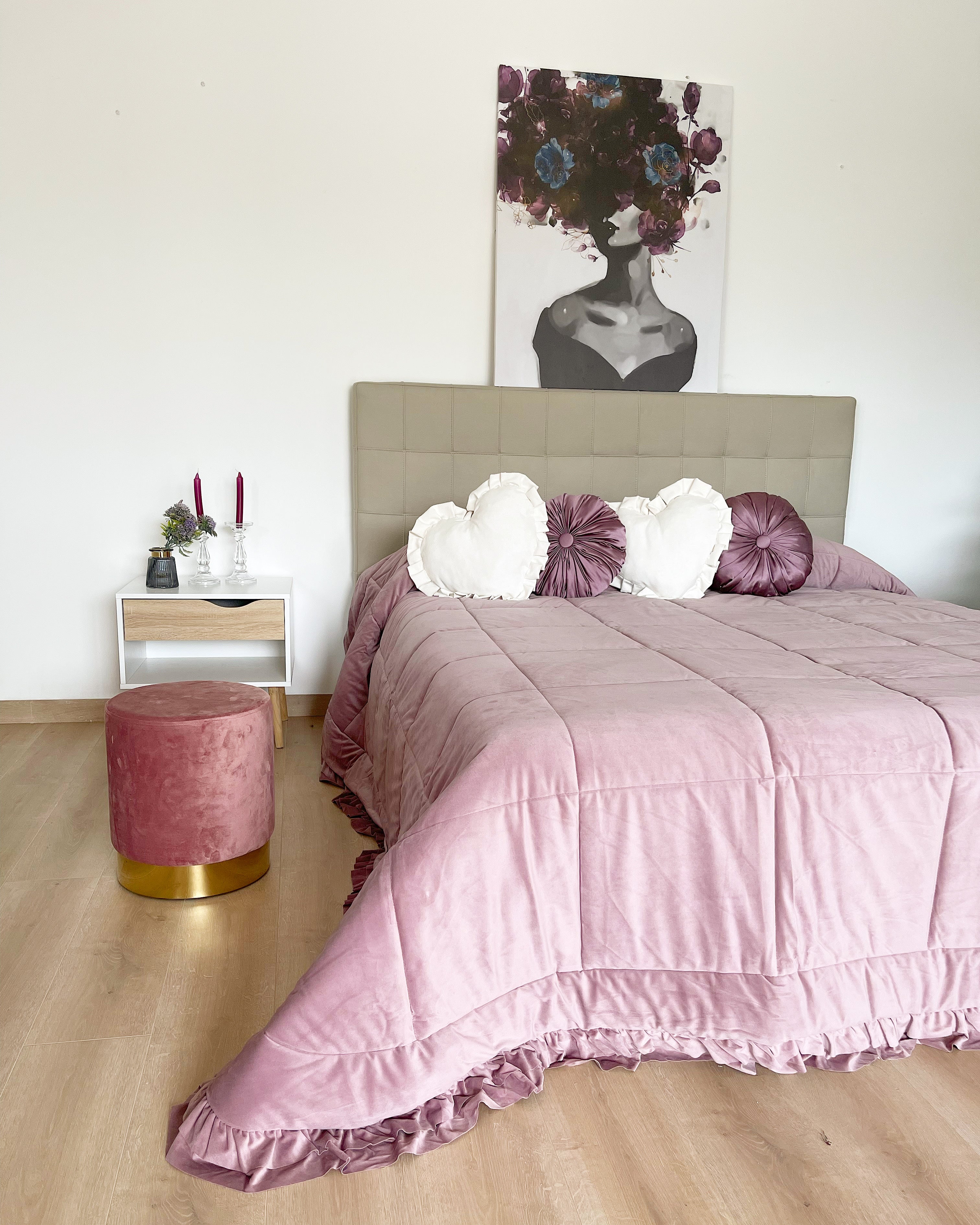 Antique Pink velvet pouf