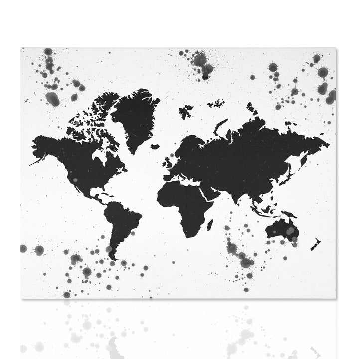 World in black&white (5891319660693)
