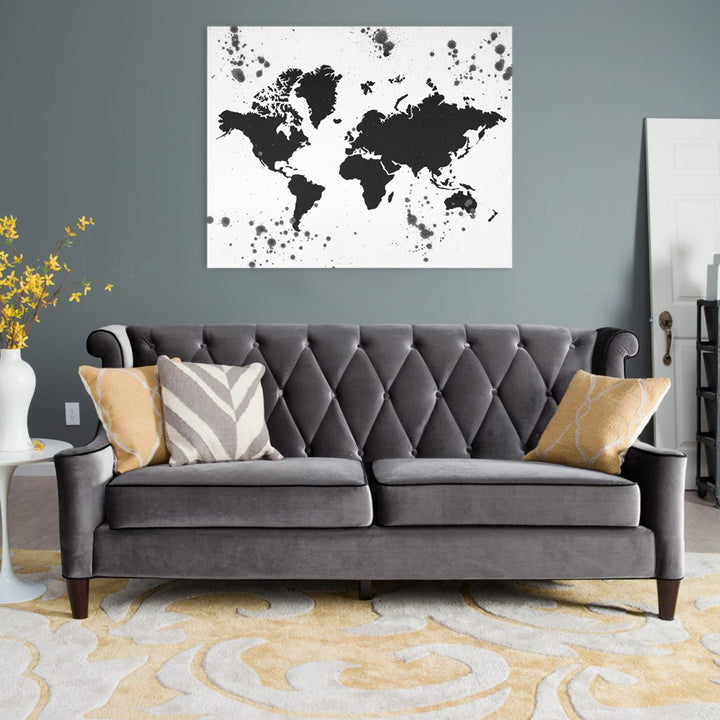 World in black&white (5891319660693)